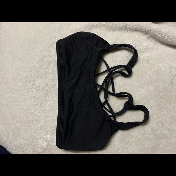 FOUR size 4 lululemon sports bras - Picture 8 of 8